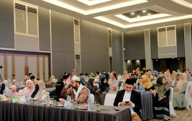 Tamu Undangan Khusus beserta Kelurga Ndalem